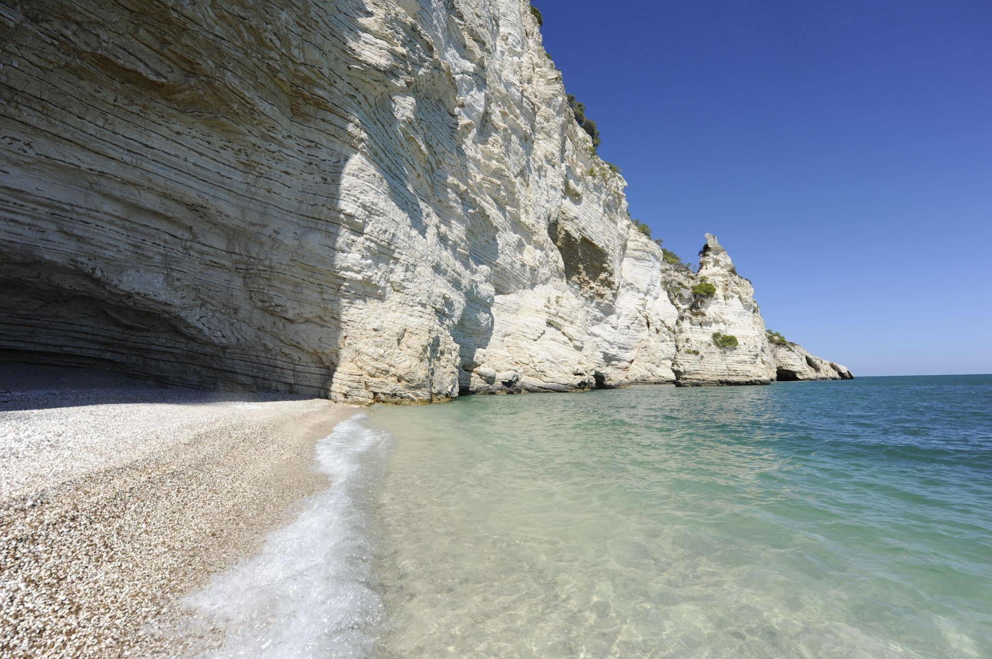 Pugnochiuso Resort - Hotel Del Faro Luaran gambar